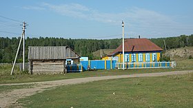 House in village Krepostnoi' Zilair (Baymaksky District).jpg