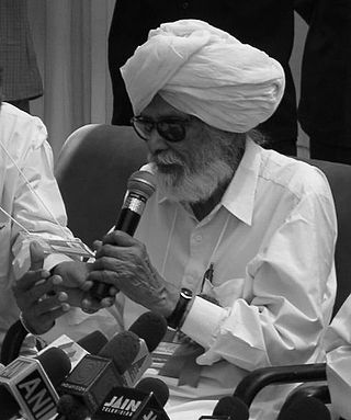 <span class="mw-page-title-main">Harkishan Singh Surjeet</span> Indian Communist politician (1916-2008)