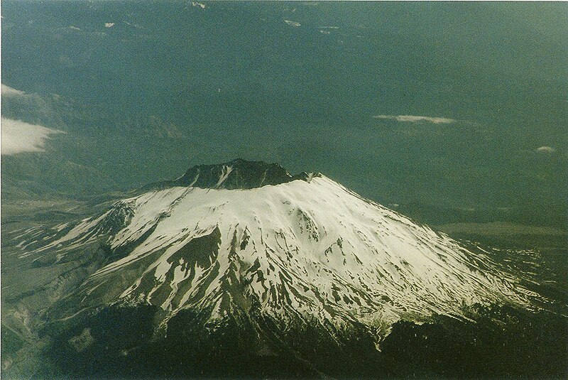 File:I believe this is what's left of Mt. St Helens. (8666133245).jpg