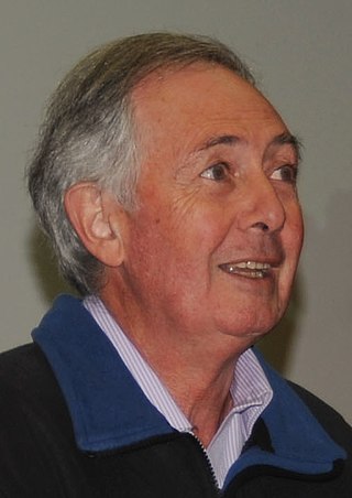 <span class="mw-page-title-main">Ian Lowe</span> Australian academic and writer focused on environmental issues