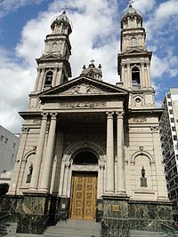 Iglesia Catedral y Basílica Menor "Nuestra Señora del Rosario" Vue de face.JPG