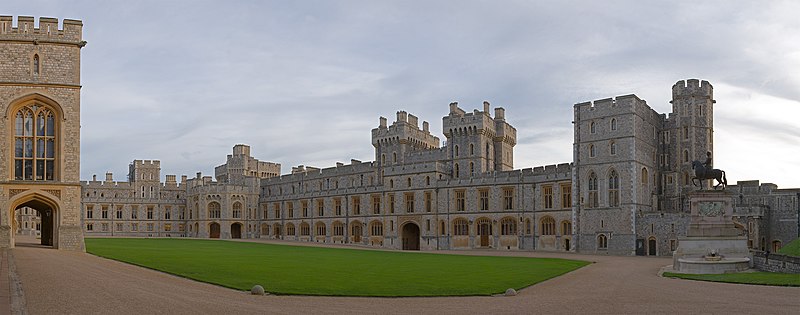 File:Image-Windsor Castle Upper Ward Quadrangle Corrected - Nov 2006.jpg