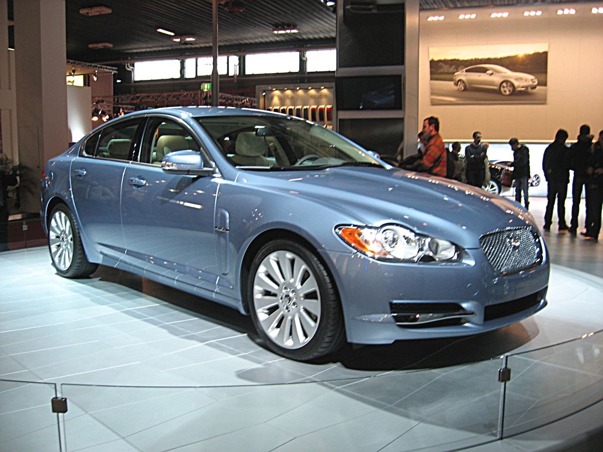 Jaguar XF - Wikipedia