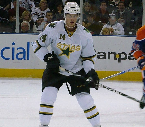 Benn with the Stars in October 2009. The 2009–10 season was his rookie season in the NHL.