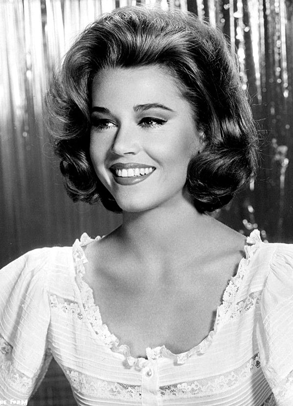 Jane Fonda, Best Actress in a Motion Picture – Drama winner