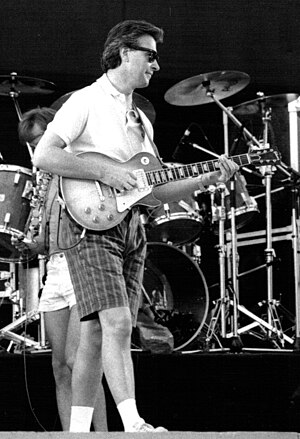 John mclaughlin 1986 hollabrunn.jpg