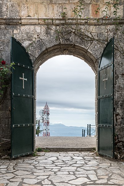 File:Korfu (GR), Nissaki, Kloster von Ipsilos -- 2018 -- 0991.jpg