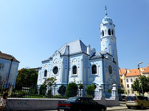 Kostol svätej Alžbety Blue Church Bratislava Slovakia - panoramio (3)