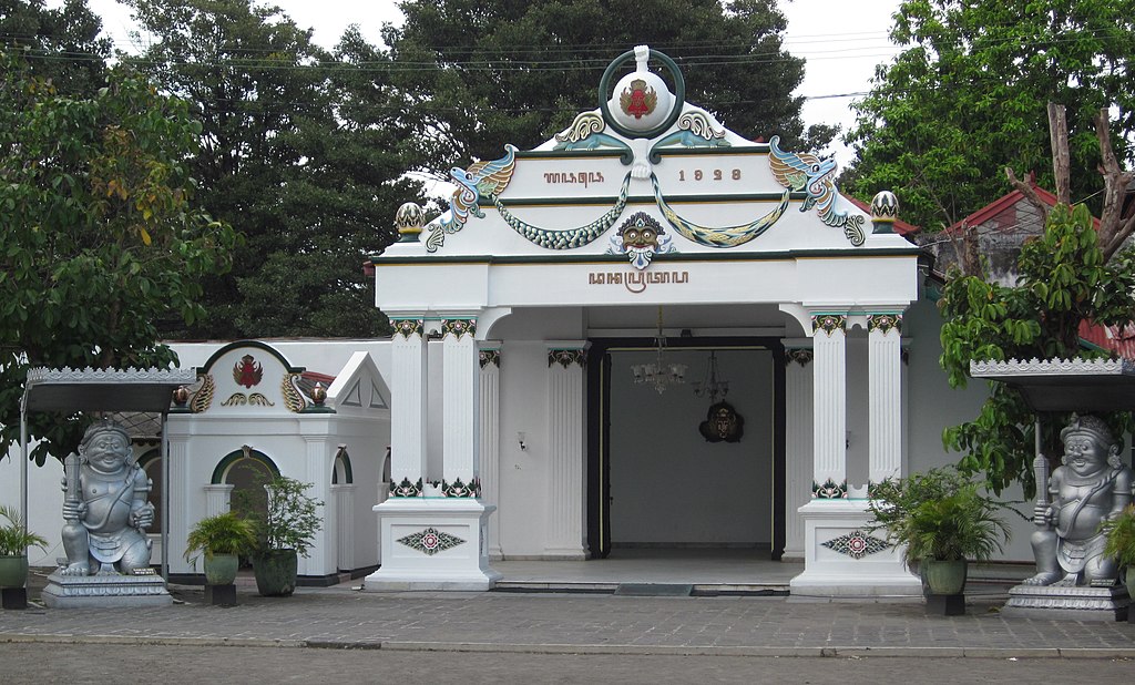 Kraton Jogja-Donopratono gate