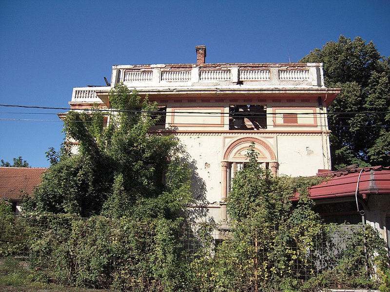 File:Kuća u Ćupriji 1.JPG