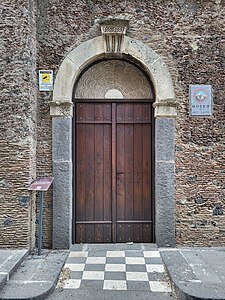 La porta d'ingresso del museo di arte sacra di Misterbianco, ubicato dentro la chiesa della Madonna delle Grazie, 10 marzo 2023.