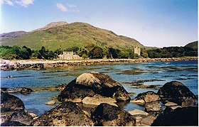 Lochbuie House and Moy Castle.jpg