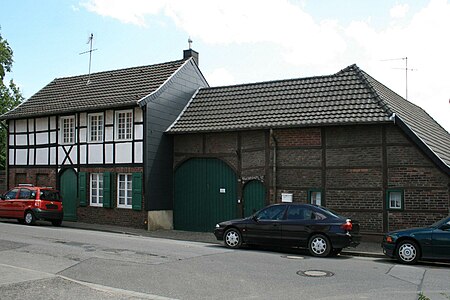 Mönchengladbach Geneicken Denkmal Nr. Sch 004, Schlossstraße 228 230 (6306)