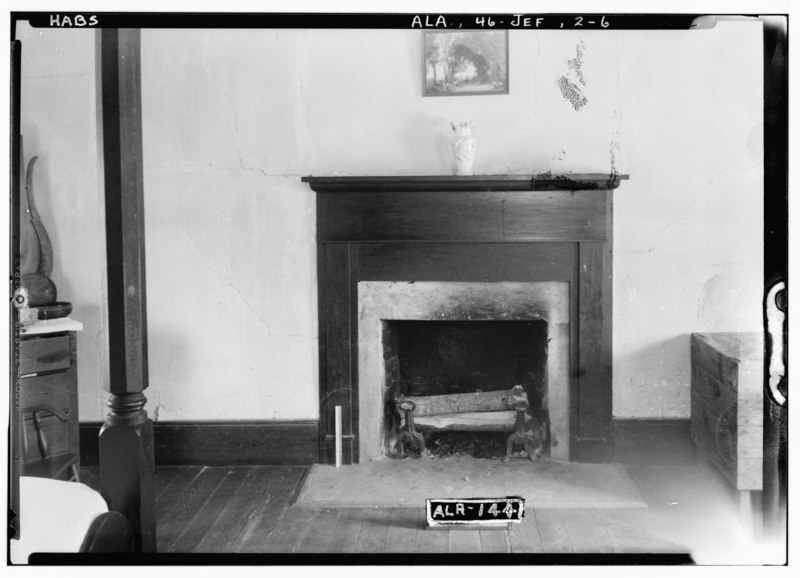 File:MANTEL IN S. E. BED ROOM UPSTAIRS - Charles Brasfield Grant House, State Highway 28, Jefferson, Marengo County, AL HABS ALA,46-JEF,2-6.tif