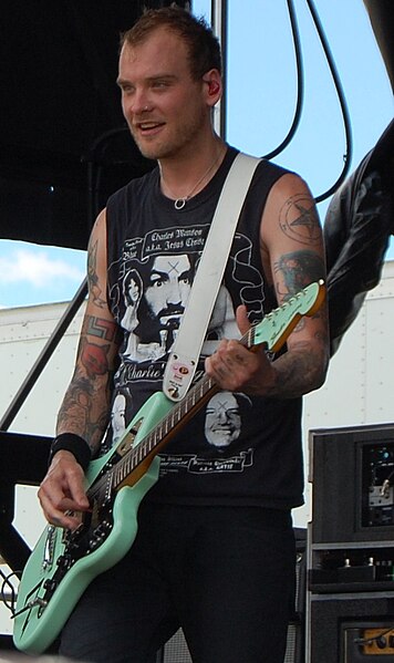 File:MattSkibaWarpedTour2010.JPG