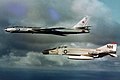 F-4B Phantom II skadron VF-114 Aardvarks AL Amerika mencegat Tu-16 Soviet.