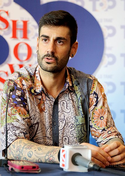 File:Melendi (31860739843).jpg