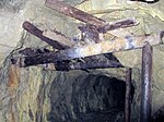 Mines des Grands-Crêts (Vallorbe) verstärkter Stollen.jpg