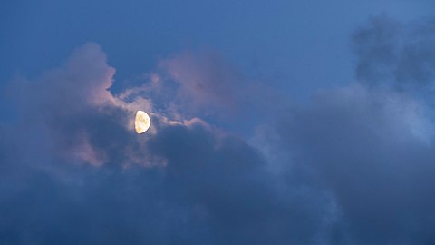 Moon in clouds over Kolleröd