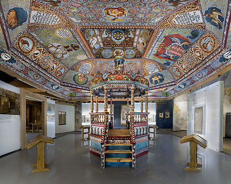 Tập_tin:Museum_of_the_History_of_Polish_Jews_in_Warsaw_Main_exhibition_Gwoździec_synagogue.jpg
