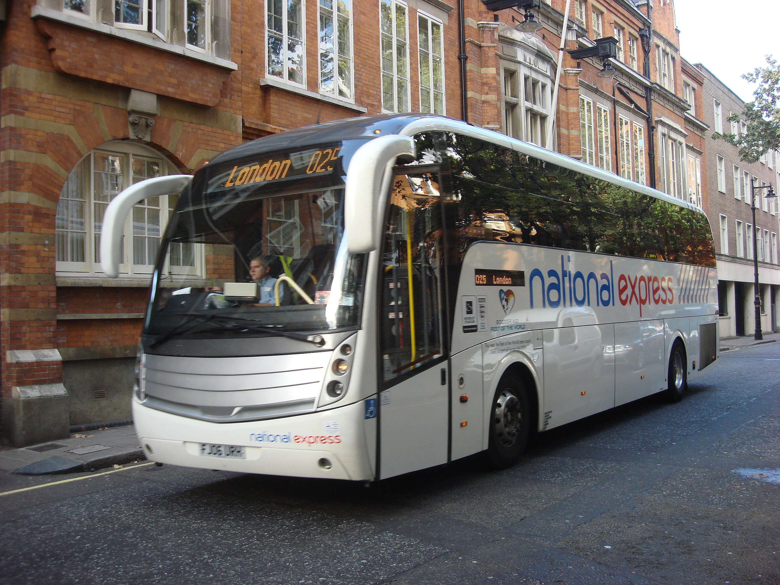 File:National Express route 025.jpg Wikimedia Commons