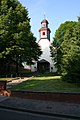 Evangelische Kirche und Kirchhofeinfriedung