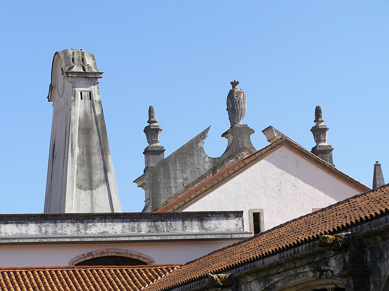 File:North wing rear view Alcobaça Monastery.jpg