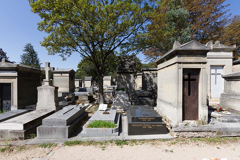 File:Père-Lachaise - Division 60 - Chemin Bion 08.jpg