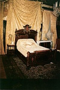 Paine Mansion staged for the Film "The Age of Innocence" bedroom.jpg