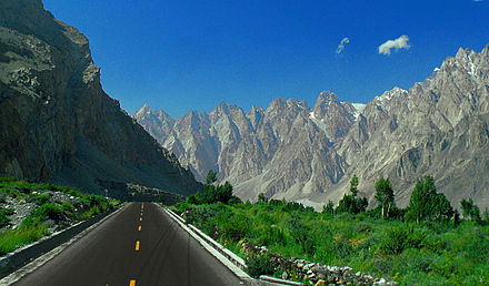 Алю это пакистан. Каракорумское шоссе в Пакистане. Passu Пакистан. Karakoram Highway China to Pakistan. Каракорумское шоссе Википедия.