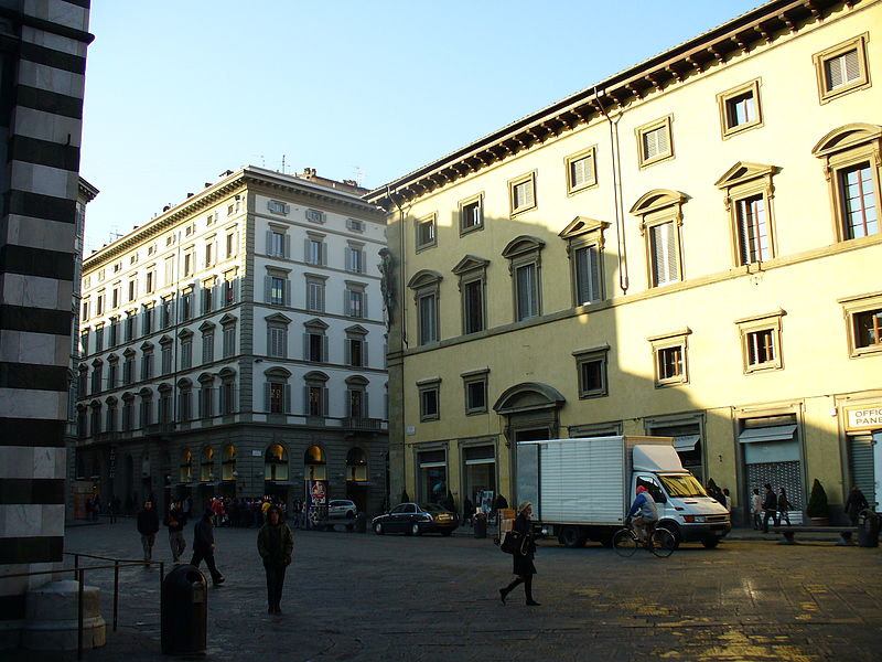 File:Piazza San Giovanni (Florence) 6.JPG