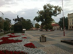 Plac Litewski - ukształtowanie placu z zabudową 2012-09-17 18-35-17.jpg