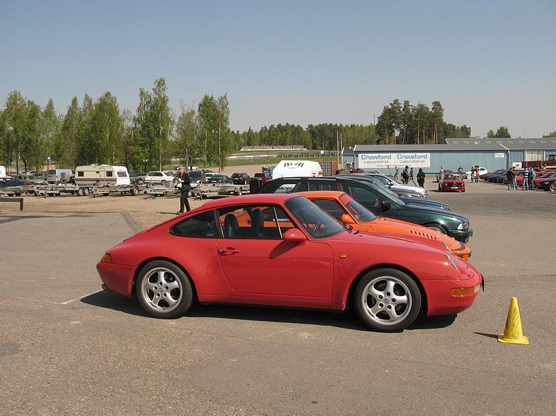 File:Porsche 911 Carrera (5715798390).jpg