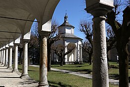 Porticato Via Crucis e cappella di San Giovanni Battista - Sacro Monte di Ghiffa - UNESCO patrimonio mondiale dell'umanità (2003).jpg