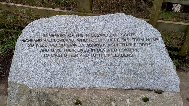 File:Powick Bridge Monument 2.jpg