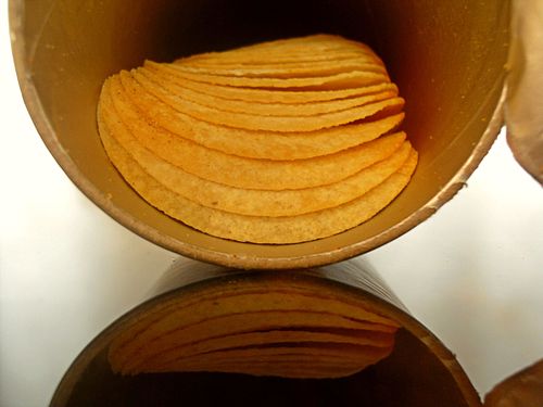 Pringles Paprika reflection