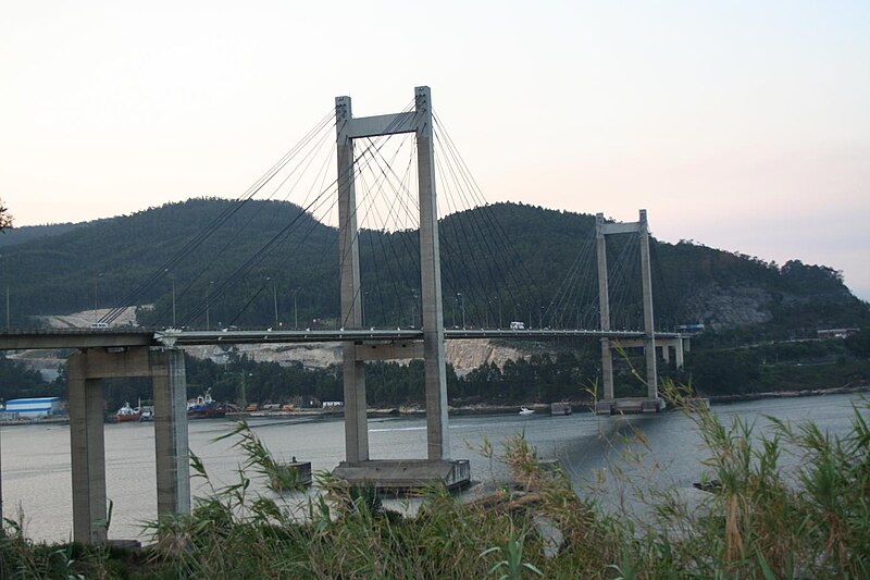 File:Puente de Rande - Atardecer.jpg