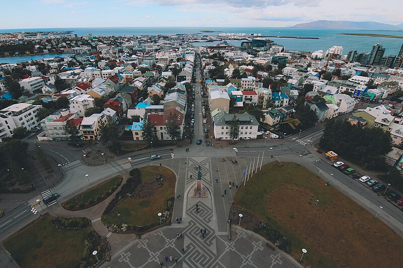 File:Reykjavik hallgrimskirkja (Unsplash).jpg