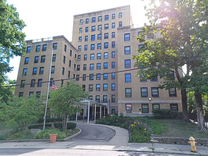 File:Riverview House Apartments.jpg