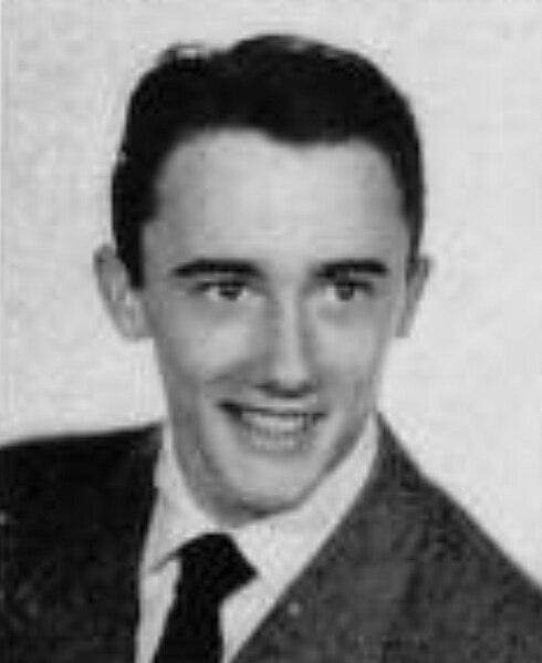 Robert Francis Vaughn senior portrait photo – 1950 North High School Polaris yearbook