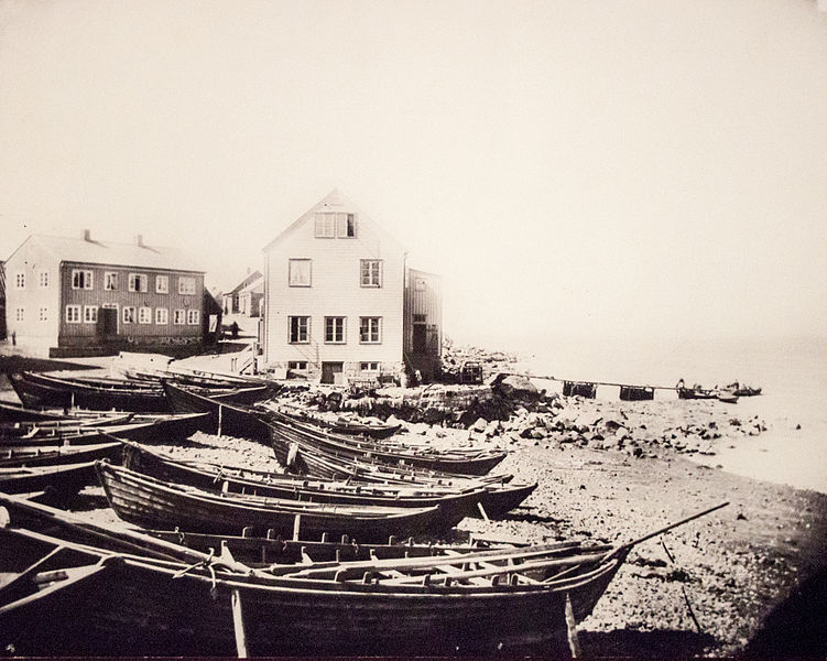 File:Rowboats in Reykjavík, 1890.jpg