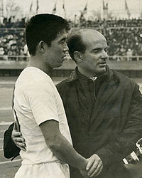 Ryuichi Sugiyama kaj Dettmar Cramer 1964.jpg