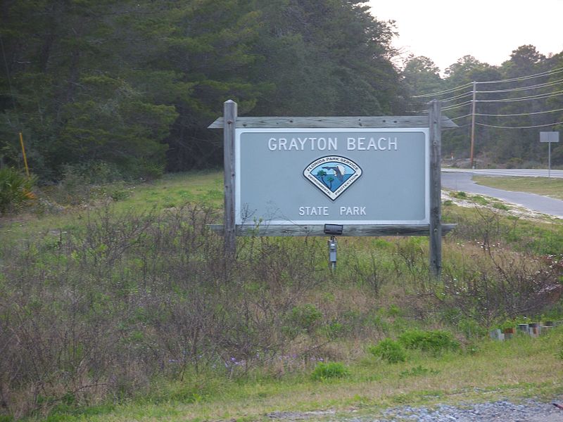 File:SR Beach Grayton Beach SP entr01.jpg