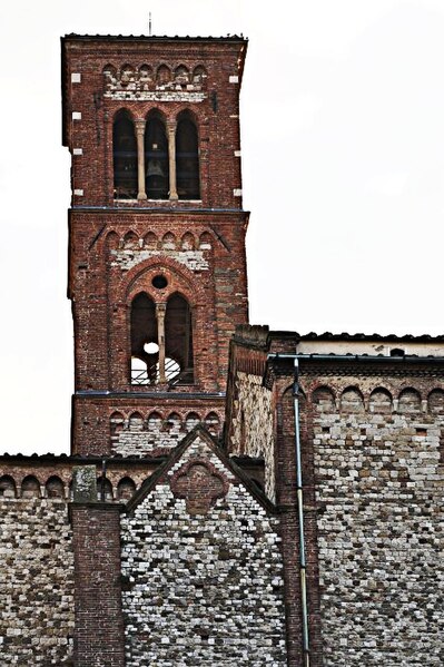 File:San Domenico-bell tower 2.jpg