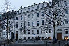 Sankt Annæ Plads 11 (Copenhagen).jpg