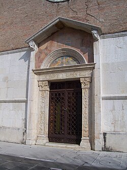 Corps très saint du christ brescia portale.jpg