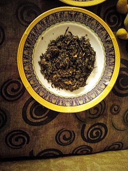 Sauce Mantindjan du Bénin dans un plat m.jpg