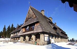 Turbacz Hut (Polish: Schronisko PTTK na Turbaczu)