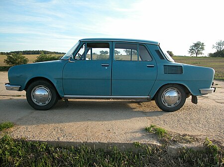 Skoda 100L-2.jpg