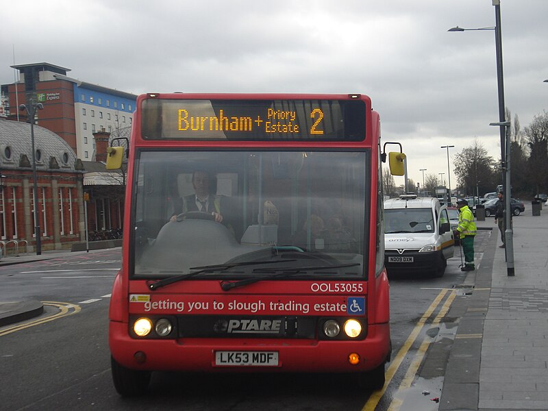 File:Slough - First 53055 (12018324884).jpg